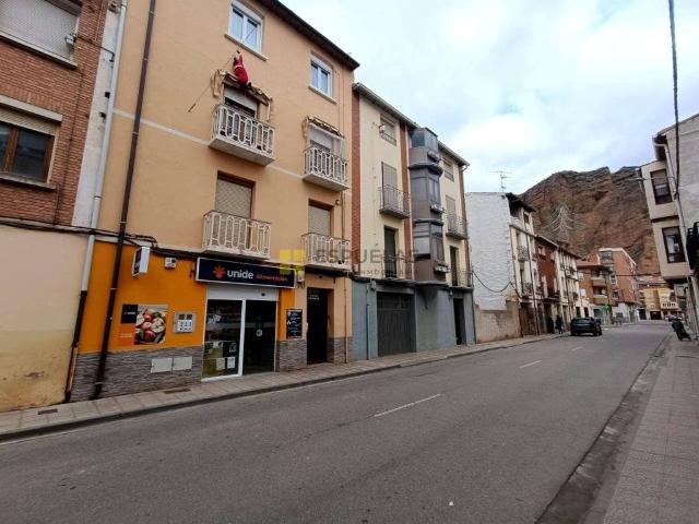 Piso en venta en Quel, La Rioja