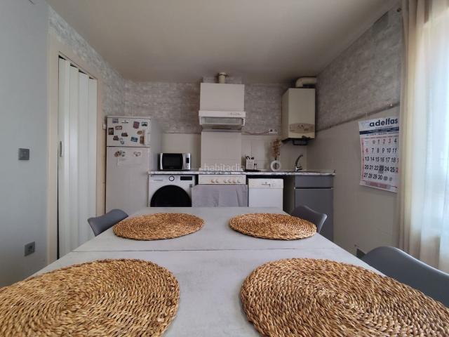 Piso en venta en Quel, La Rioja