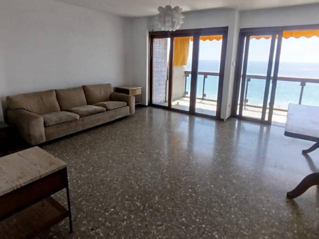 Piso en venta en Casco Antiguo - Santa Cruz - Ayuntamiento, l'Alacantí