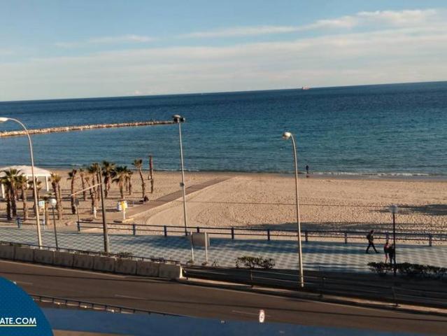 Piso en venta en Casco Antiguo - Santa Cruz - Ayuntamiento, l'Alacantí
