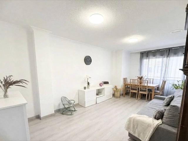 Piso en venta en el Salvador, el Baix Vinalopó