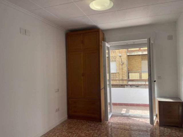Piso en venta en Requena, València / Valencia