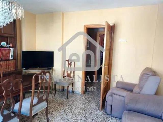 Piso en venta en Requena, València / Valencia