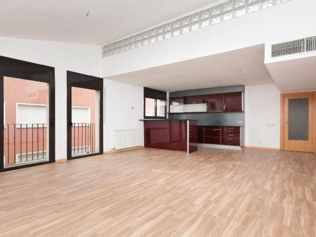 Piso en venta en Ripollet, Centre