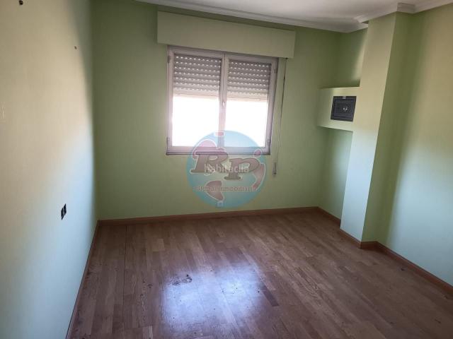 Piso en venta en La Robla, Castilla y León