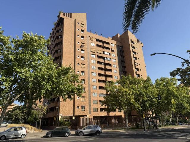 Piso en venta en Casco Histórico, Zaragoza