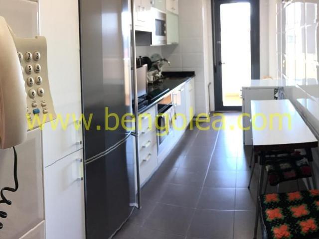 Piso en venta en Barakaldo, Landaburu