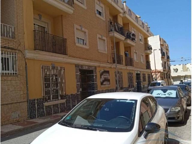 Piso en venta en Roquetas De Mar, Andalucía