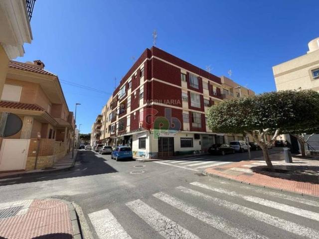 Piso en venta en Roquetas De Mar, Andalucía