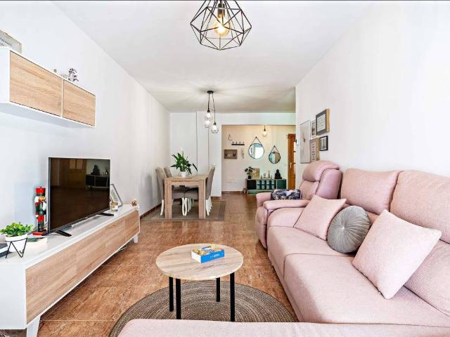 Piso en venta en Roquetas De Mar