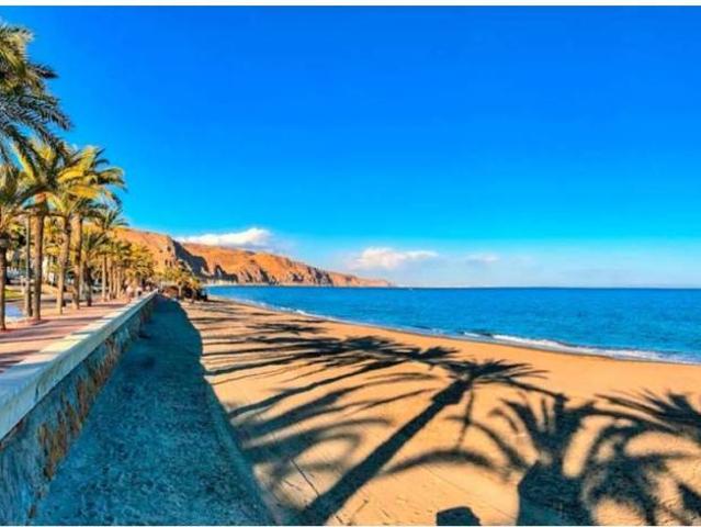 Piso en venta en Roquetas De Mar, Andalucía