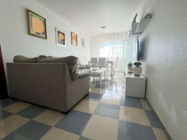 Piso en venta en Roquetas De Mar, Andalucía