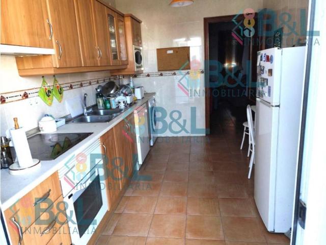 Piso en venta en Rosal De La Frontera, Huelva