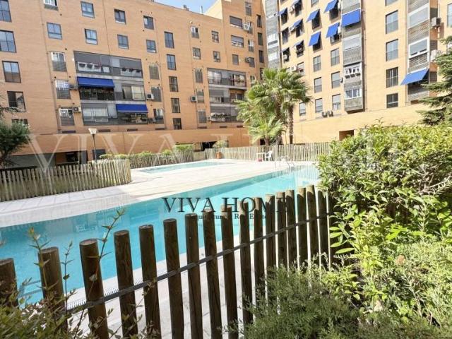 Piso en venta en Madrid, Cortes