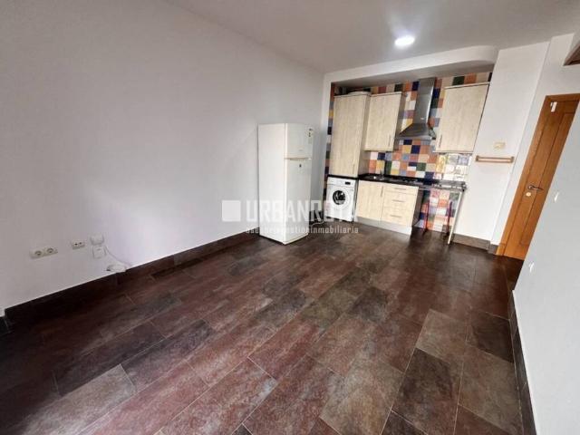 Piso en venta en Rota, Cádiz