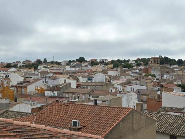 Piso en venta en Rus, Jaén