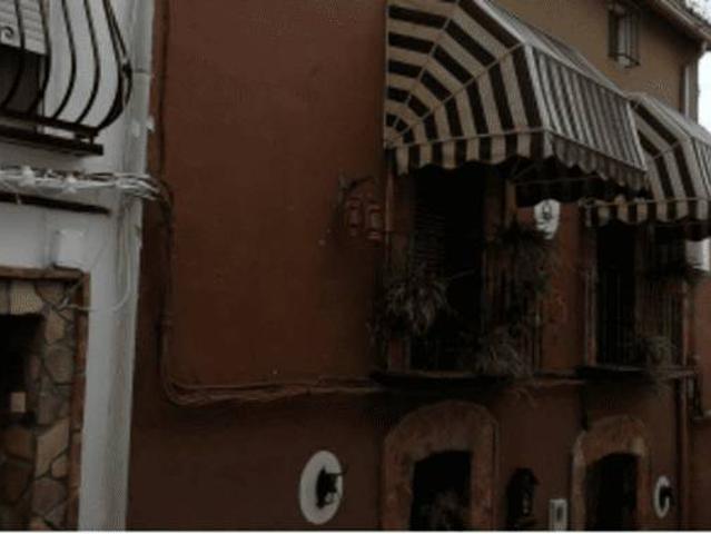 Piso en venta en Rus, Jaén