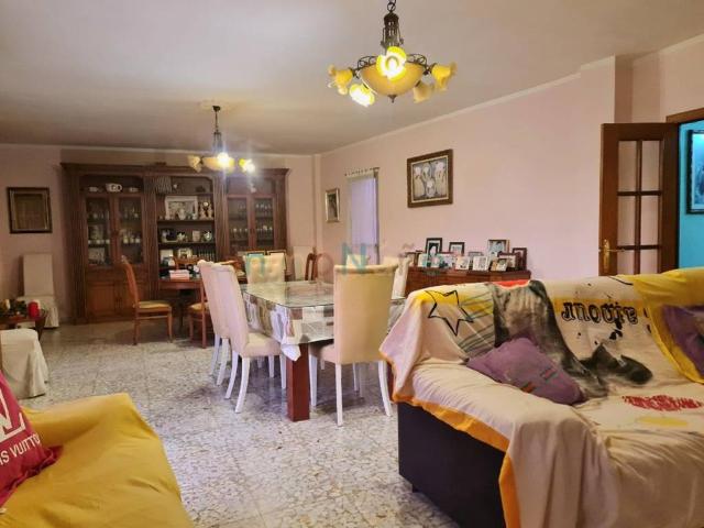 Piso en venta en Rute, Andalucía