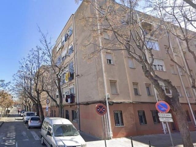 Piso en venta en Sabadell