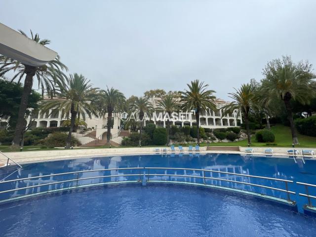 Piso en venta en Castell-platja D'aro