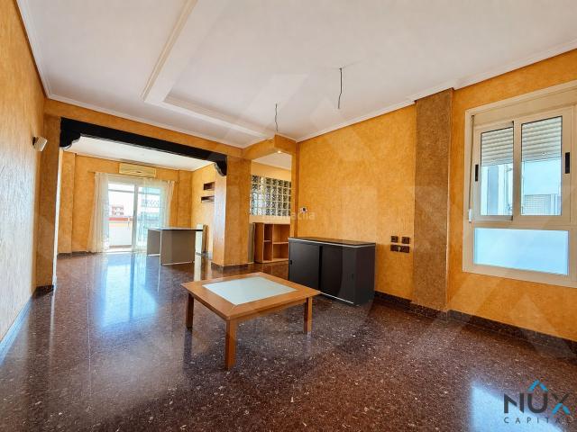 Piso en venta en el Salt, el Camp de Morvedre