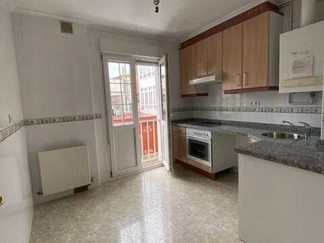 Piso en venta en Salas, Asturias