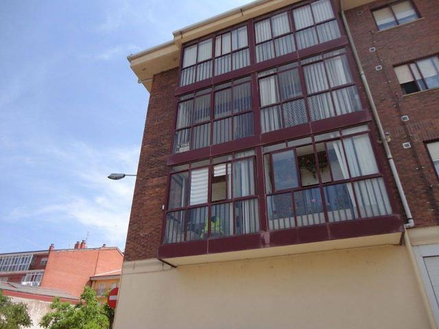 Piso en venta en Salas De Los Infantes, Castilla y León