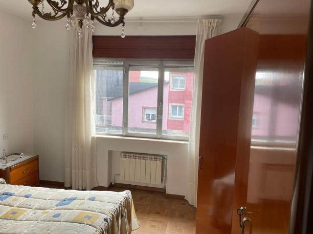 Piso en venta en Salas, Samartín