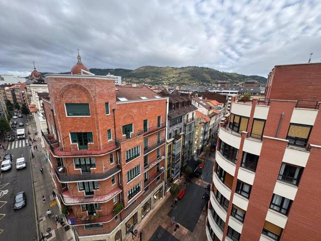 Piso en venta en Centro, Oviedo