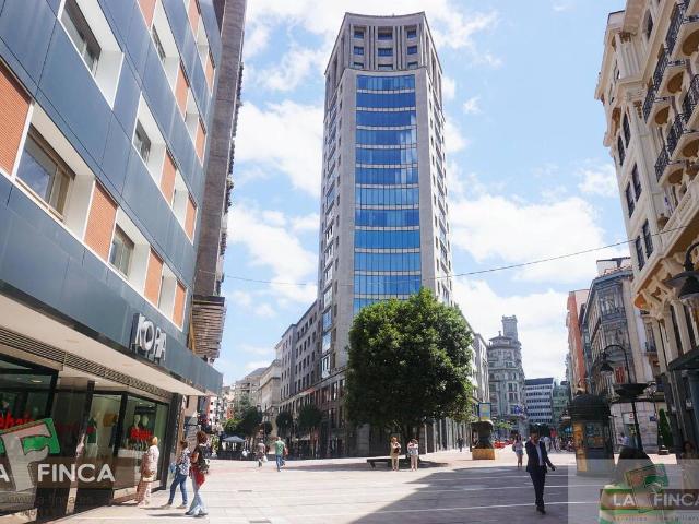 Piso en venta en Centro, Oviedo