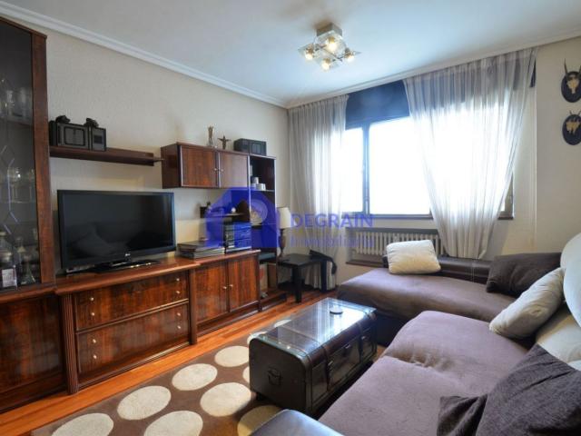 Piso en venta en Centro, Oviedo