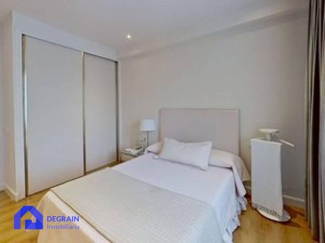 Piso en venta en Centro, Oviedo