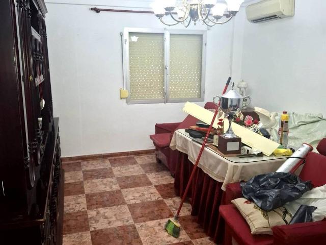 Piso en venta en Utrera, Andalucía
