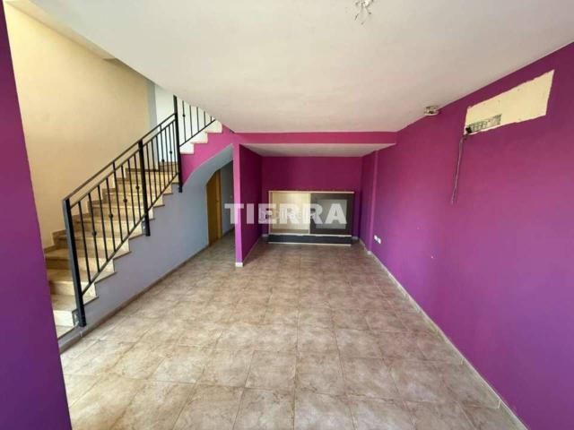 Piso en venta en Cecilia Bartolomé (Mujeres Libres), l'Alt Vinalopó / El Alto Vinalopó