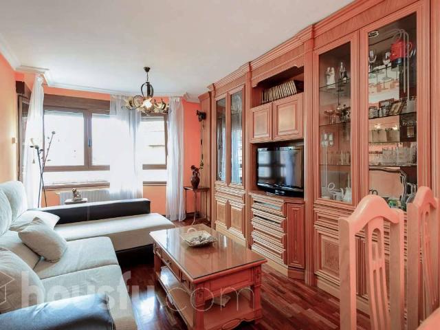 Piso en venta en Langreo, Asturias