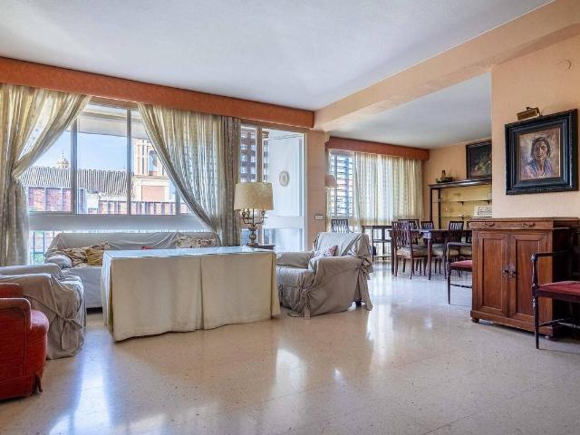 Piso en venta en Casco Antiguo, Sevilla