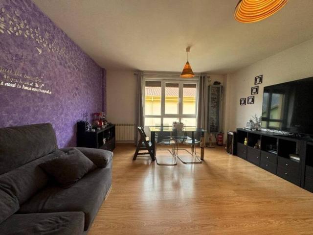 Piso en venta en San Felices De Buelna, Cantabria