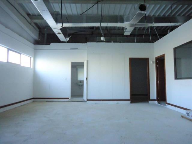 Local Comercial en venta en San Fernando De Henares, Madrid