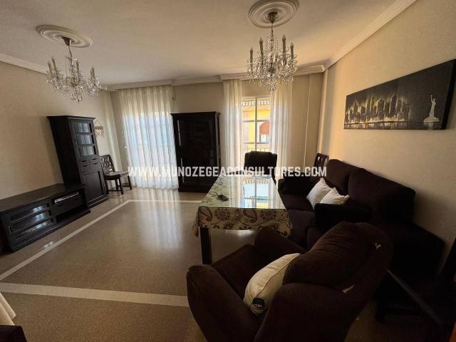 Piso en venta en Zona 2 (Centro y San Francisco), Lucena