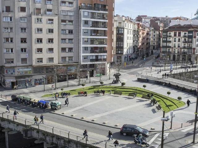 Piso en venta en Ibaiondo, Bilbao