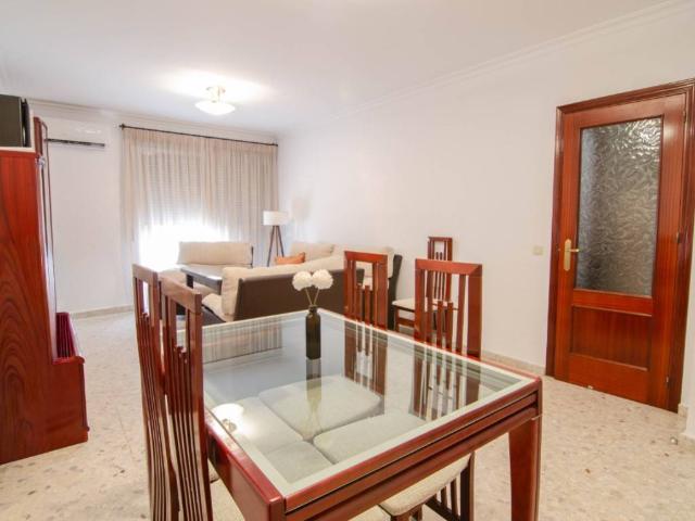 Piso en venta en La Rinconada, Andalucía