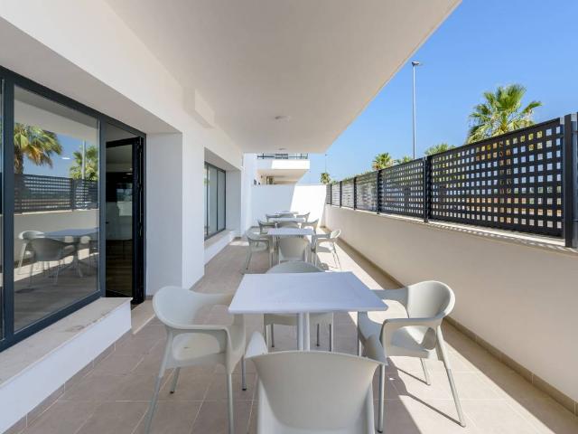 Piso en venta en La Rinconada, Andalucía