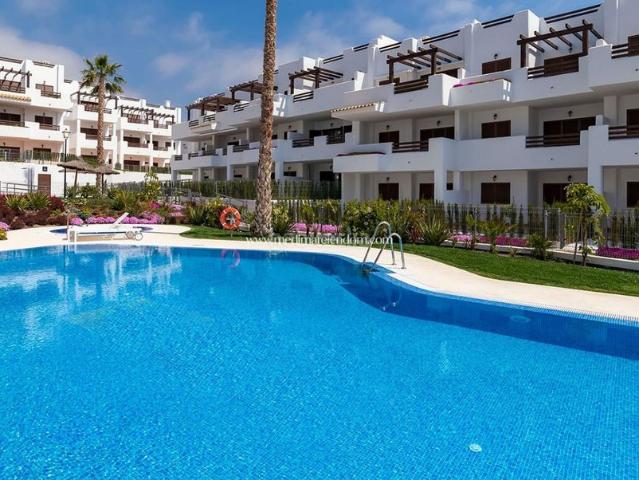 Piso en venta en Pilar de Jaravía, Pulpí