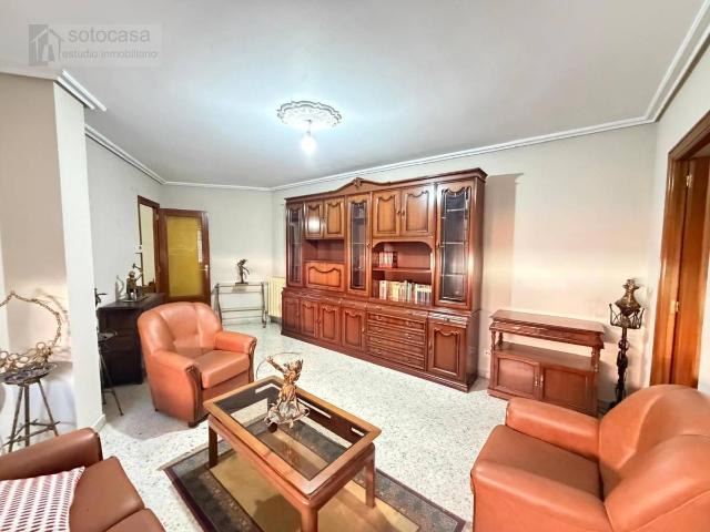 Piso en venta en Plaza Mayor, Valladolid