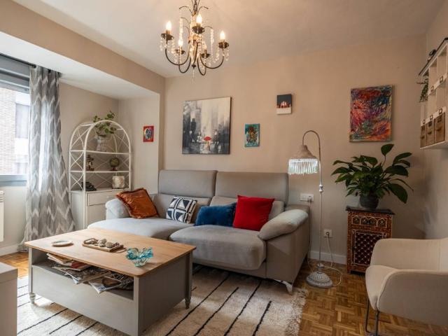 Piso en venta en San Martín Del Rey Aurelio, L'Entregu / El Entrego