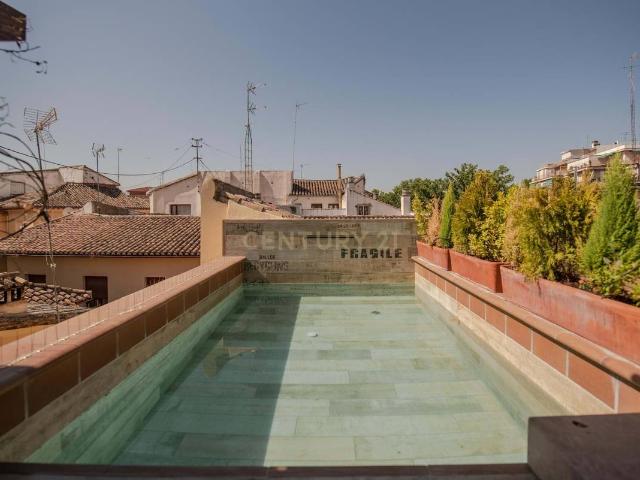 Piso en venta en Granada, Centro - Sagrario