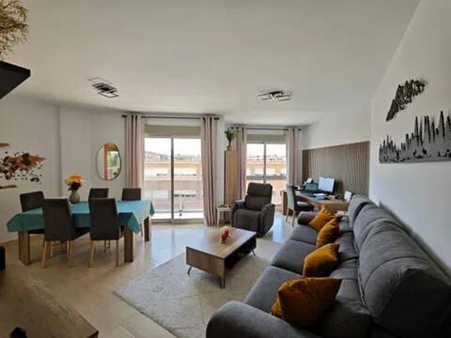 Piso en venta en San Miguel de Salinas