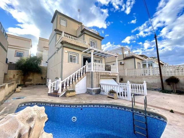 Piso en venta en San Miguel De Salinas