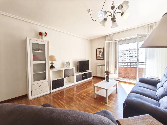 Piso en venta en Las Gaunas, Logroño