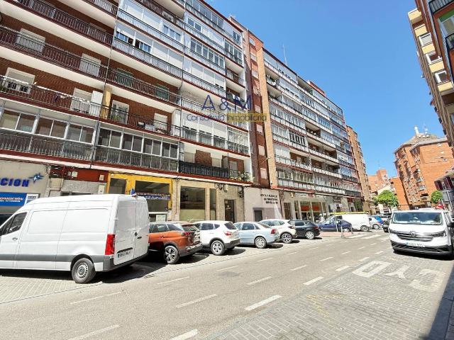 Piso en venta en Plaza Mayor, Valladolid